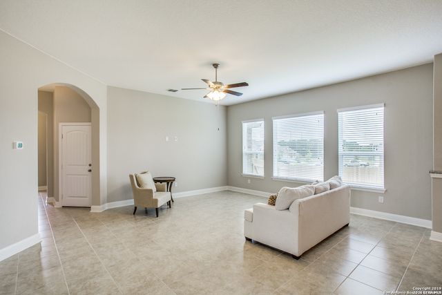 4619 Segovia Way, San Antonio, TX 78253