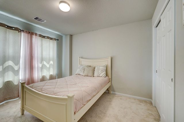 2125 Sand Lily Dr, Texas City, TX 77568