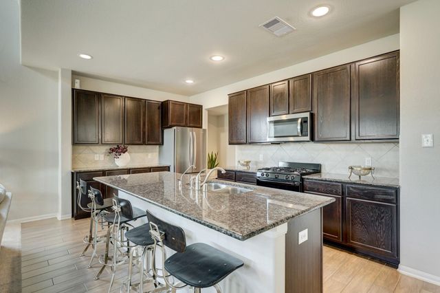 2125 Sand Lily Dr, Texas City, TX 77568