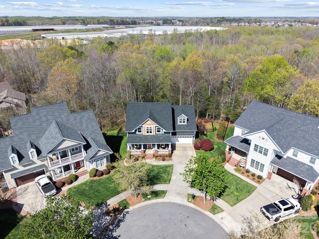 10238 Edgecliff Road, Huntersville, NC 28078