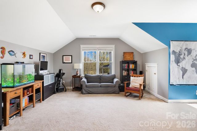 10238 Edgecliff Road, Huntersville, NC 28078