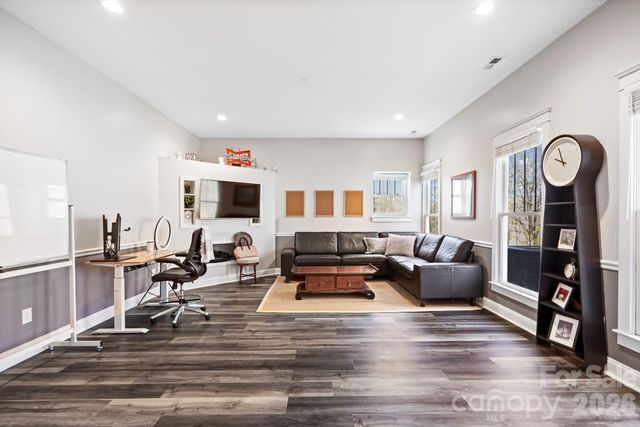 10238 Edgecliff Road, Huntersville, NC 28078