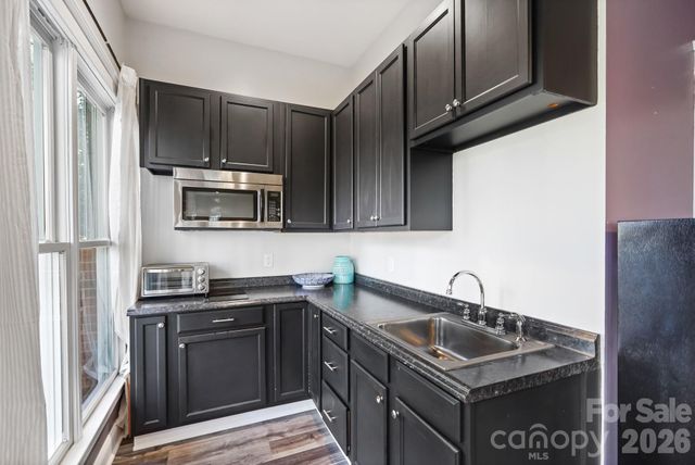 10238 Edgecliff Road, Huntersville, NC 28078