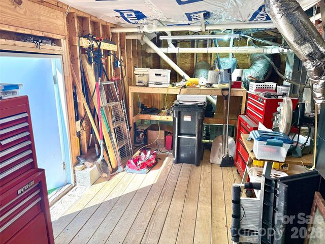 10238 Edgecliff Road, Huntersville, NC 28078