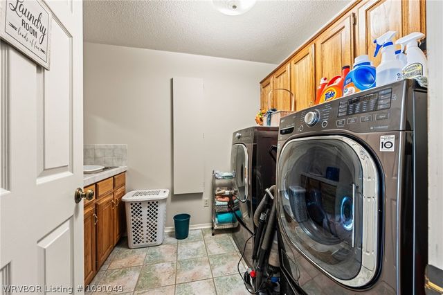 10609 Jenny Lind Road, Fort Smith, AR 72908