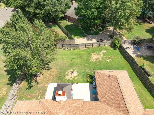 10609 Jenny Lind Road, Fort Smith, AR 72908