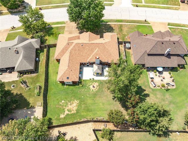 10609 Jenny Lind Road, Fort Smith, AR 72908
