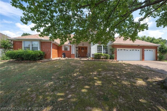 10609 Jenny Lind Road, Fort Smith, AR 72908
