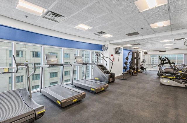 100 E Huron Street 3504, Chicago, IL 60611