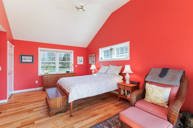 1600 West Shore Road, Isle La Motte, VT 05463