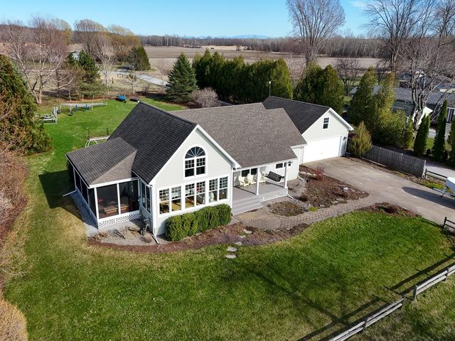 1600 West Shore Road, Isle La Motte, VT 05463
