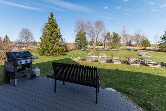 1600 West Shore Road, Isle La Motte, VT 05463