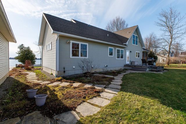 1600 West Shore Road, Isle La Motte, VT 05463