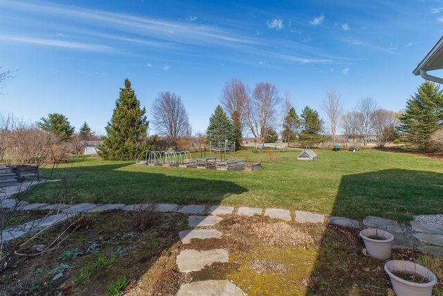 1600 West Shore Road, Isle La Motte, VT 05463
