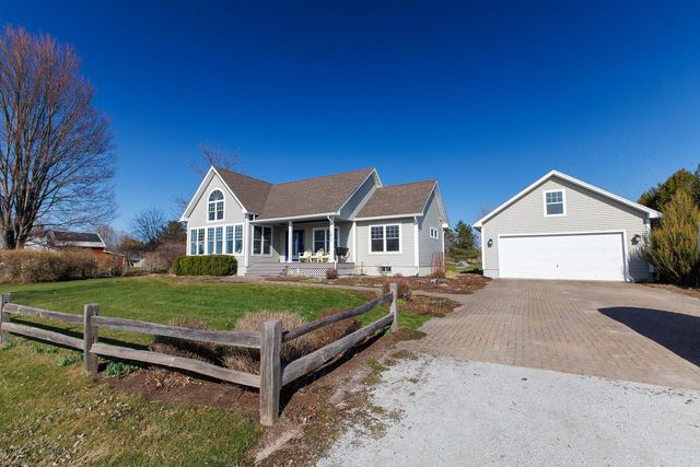 1600 West Shore Road, Isle La Motte, VT 05463