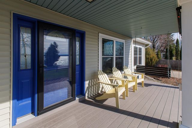 1600 West Shore Road, Isle La Motte, VT 05463