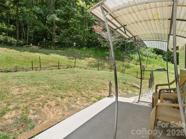 2426 Wesley Creek Road, Clyde, NC 28721