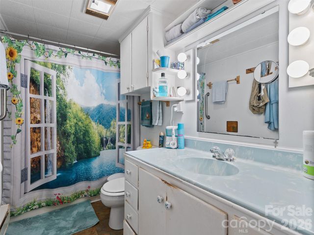 2426 Wesley Creek Road, Clyde, NC 28721