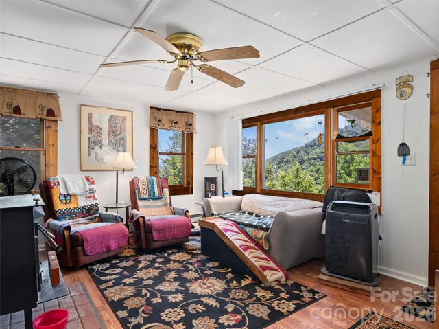 2426 Wesley Creek Road, Clyde, NC 28721