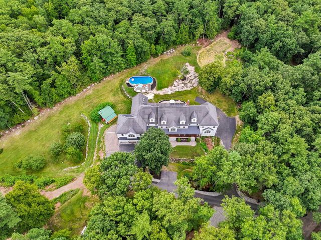 9 Storybrook Lane, Amherst, NH 03031