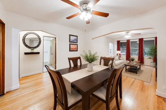 5012 N Tripp Avenue, Chicago, IL 60630