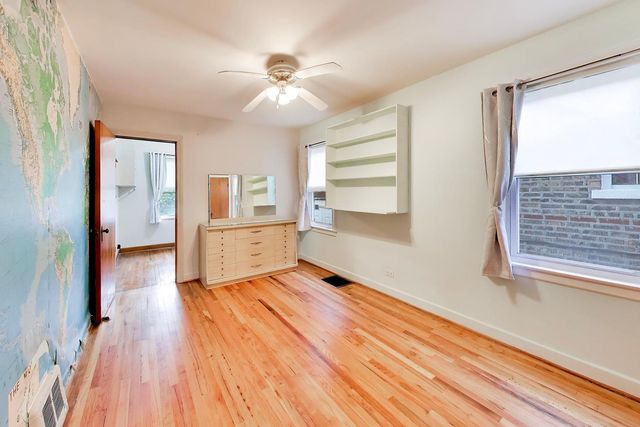5012 N Tripp Avenue, Chicago, IL 60630