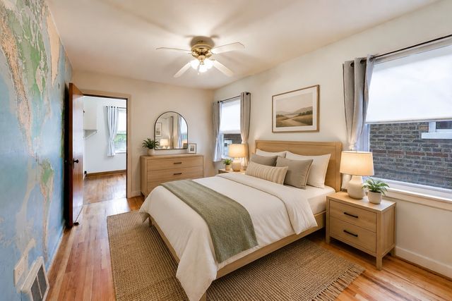 5012 N Tripp Avenue, Chicago, IL 60630