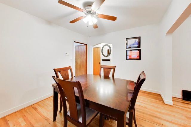 5012 N Tripp Avenue, Chicago, IL 60630