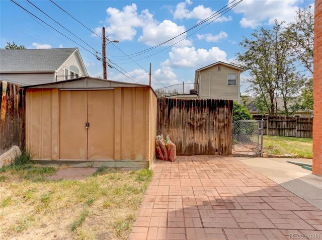 2437 W Caithness Place, Denver, CO 80211