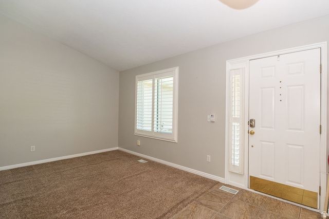 936 S DAVIS CREEK LN, Farmington, UT 84025