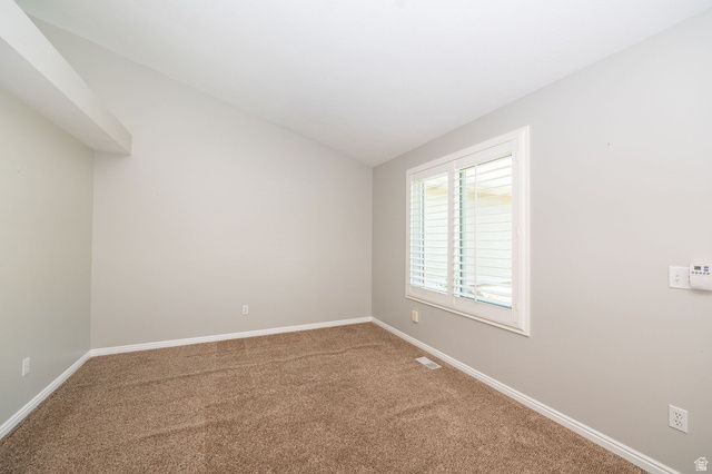 936 S DAVIS CREEK LN, Farmington, UT 84025
