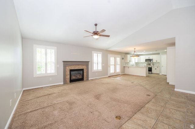 936 S DAVIS CREEK LN, Farmington, UT 84025