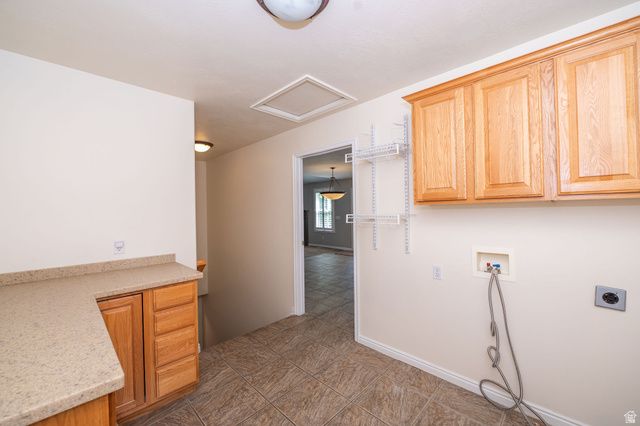 936 S DAVIS CREEK LN, Farmington, UT 84025