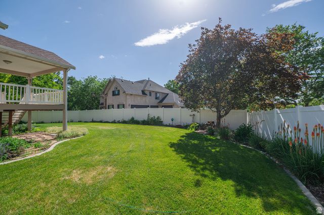 936 S DAVIS CREEK LN, Farmington, UT 84025