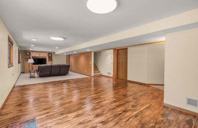 7261 Mill Road, Centerville, MN 55038