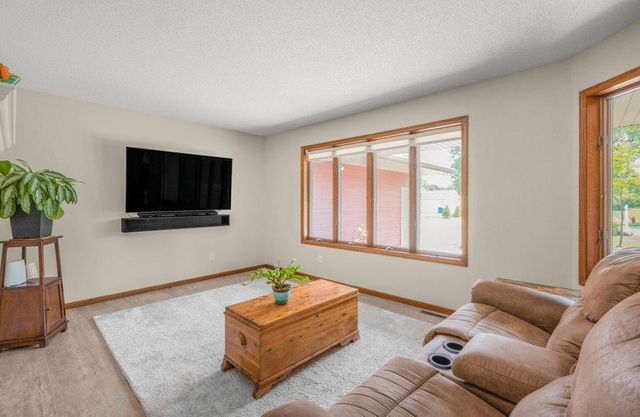 7261 Mill Road, Centerville, MN 55038