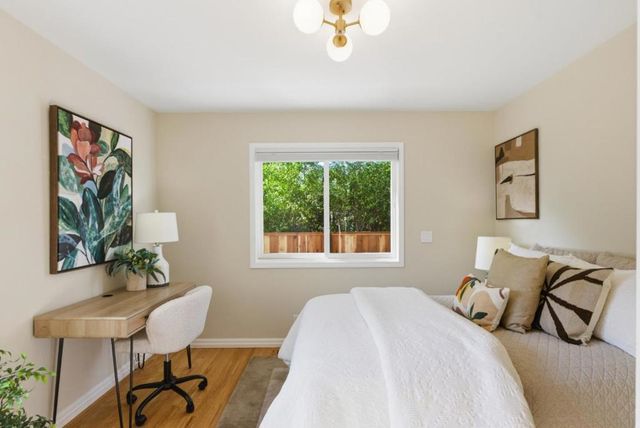 1157 Lincoln Avenue, Palo Alto, CA 94301