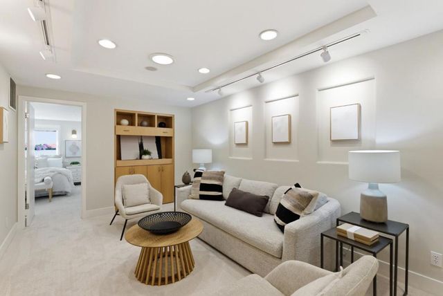 1157 Lincoln Avenue, Palo Alto, CA 94301