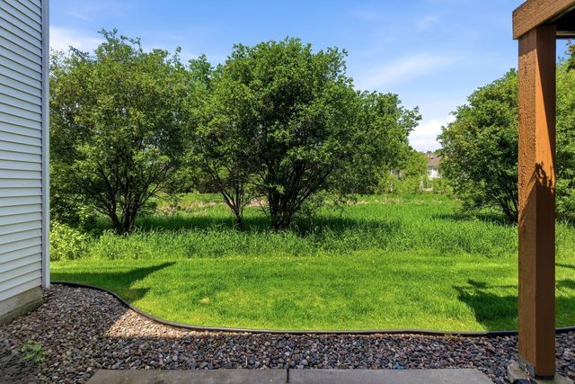 5146 Farnham Drive N, Hugo, MN 55038