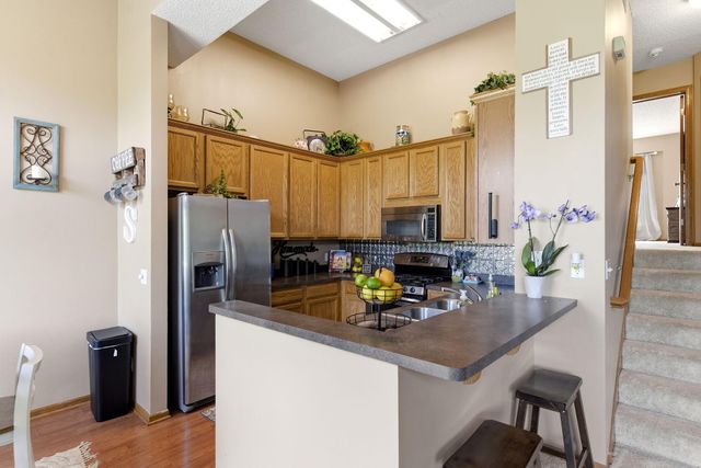 5146 Farnham Drive N, Hugo, MN 55038