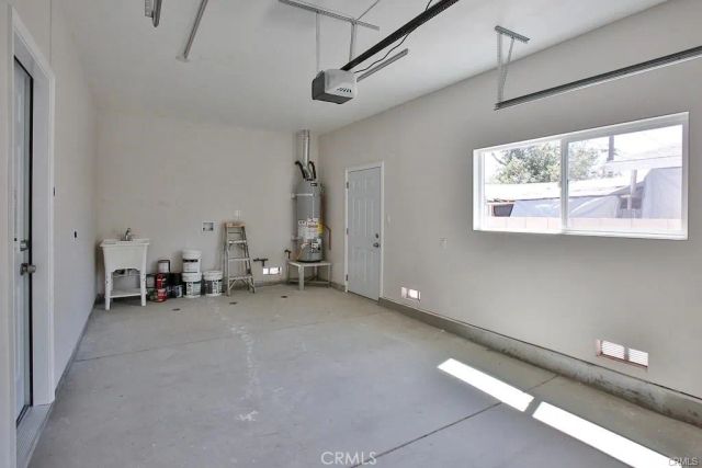 2302 W La Verne Avenue, Santa Ana, CA 92704