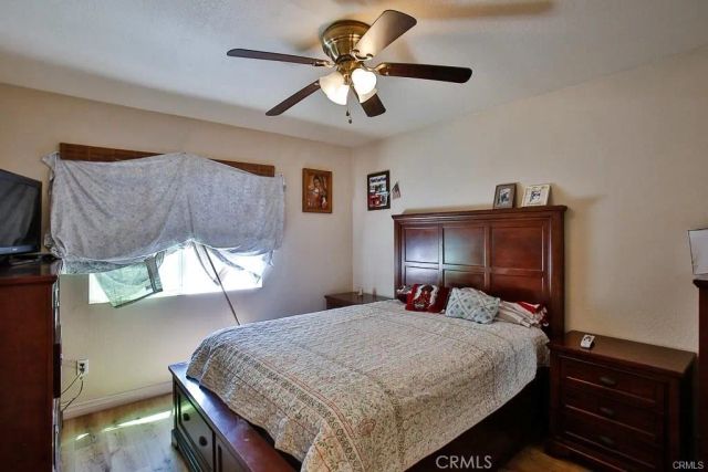 2302 W La Verne Avenue, Santa Ana, CA 92704