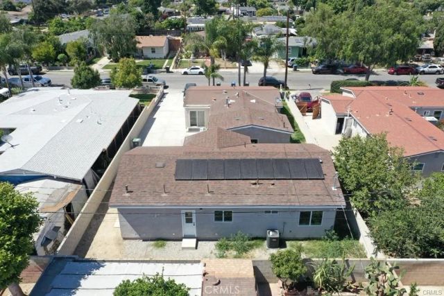 2302 W La Verne Avenue, Santa Ana, CA 92704
