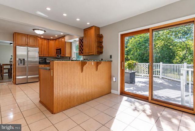 735 EVERGREEN RD, Severn, MD 21144