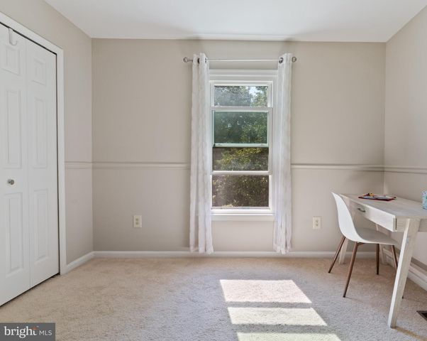 735 EVERGREEN RD, Severn, MD 21144