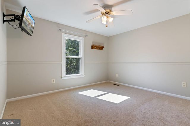 735 EVERGREEN RD, Severn, MD 21144