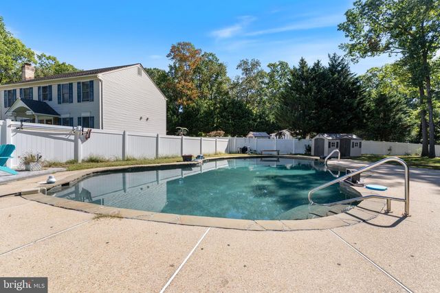 735 EVERGREEN RD, Severn, MD 21144