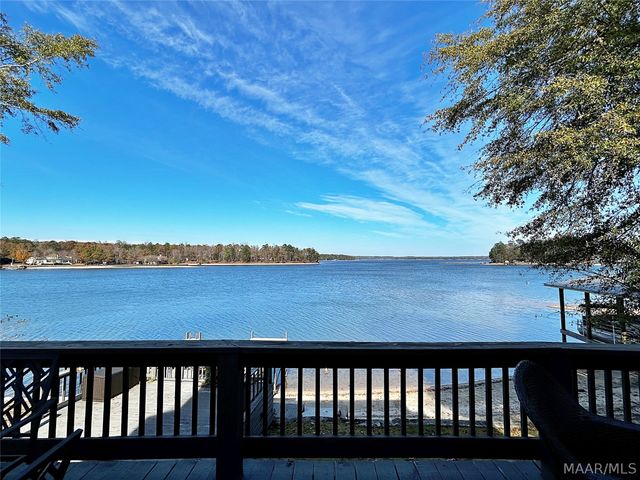 300 Point Road, Eclectic, AL 36024