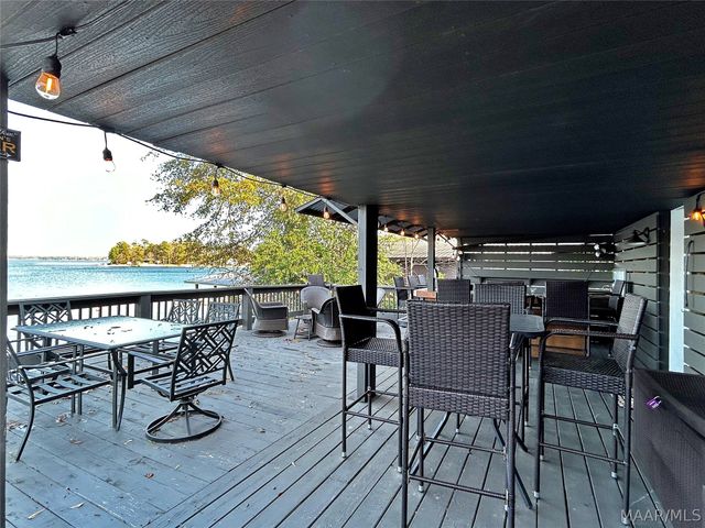 300 Point Road, Eclectic, AL 36024