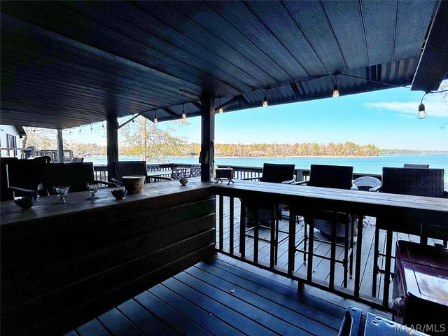 300 Point Road, Eclectic, AL 36024